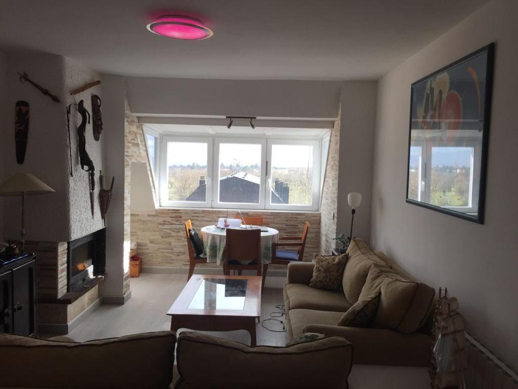 Guadarrama, Atico Nuevo Con Espectaculares Vistas Apartment Luaran gambar